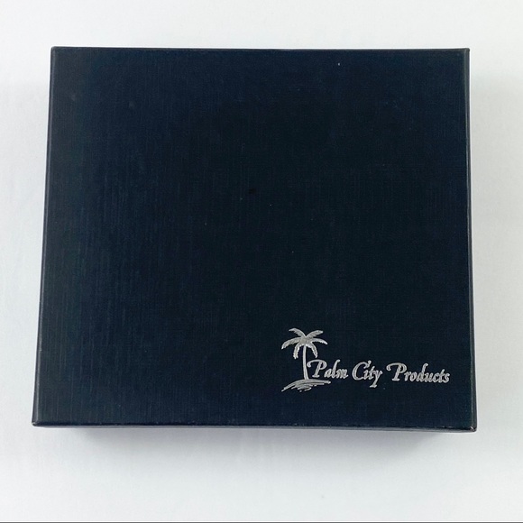 Palm City Flask Set - Picture 3 of 3